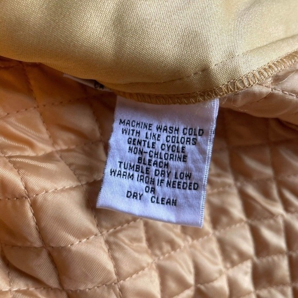 Talbots Jacket, Coat, Quilted Womens Size M Canary Yellow Snap Buttons, Pockets - Picture 13 of 13
